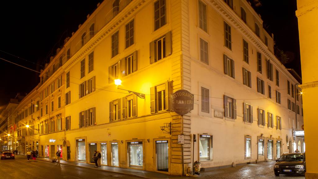 62-Les-Fleurs-Luxury-House-Roma-centro-historico
